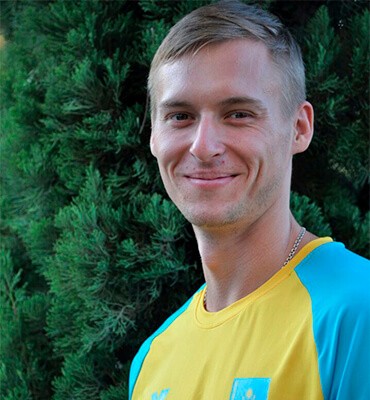 Роман Лошкарев