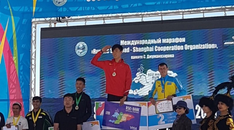 Казахстанские спортсмены приняли участие в VIII Международном марафоне Кыргызской Республики