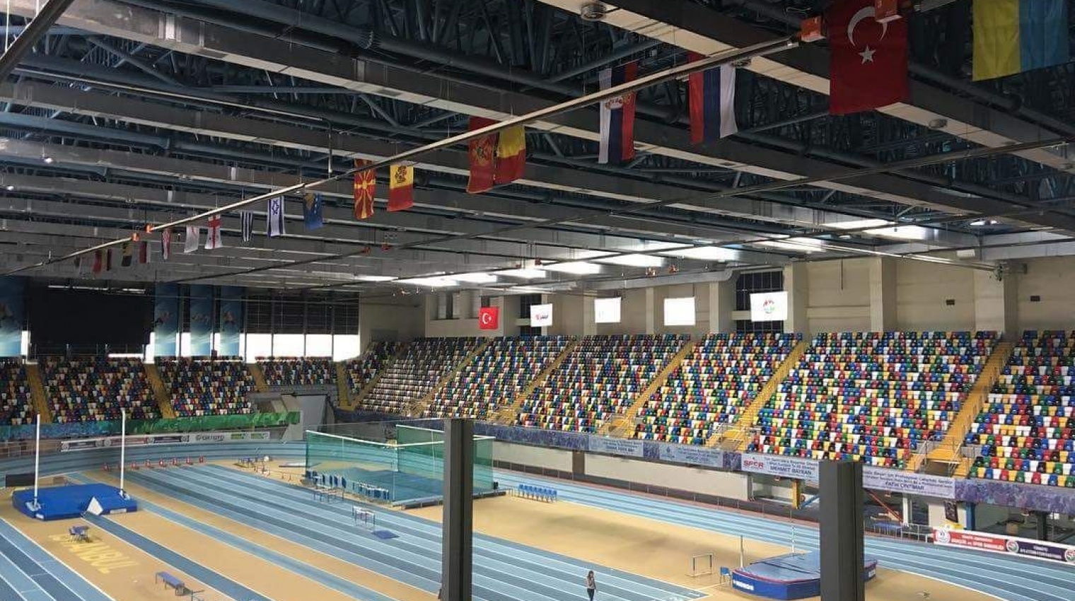 Казахстанские атлеты выступят на Кубке Стамбула в помещении 2020