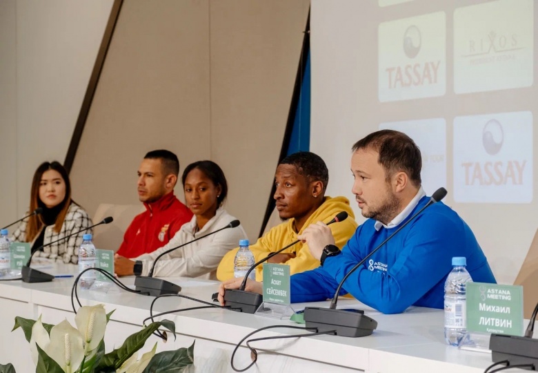 22-қаңтар күні «QAZAQSTAN» жеңіл атлетикалық спорт кешенінде жеңіл атлетикадан күміс деңгейдегі Astana Meeting World Indoor Tour халықаралық турнирінің пресс-конференциясы өтті.