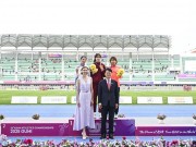 208-1-Triple-Jump-Medal-Ceremony-5-Women_EK2_7096