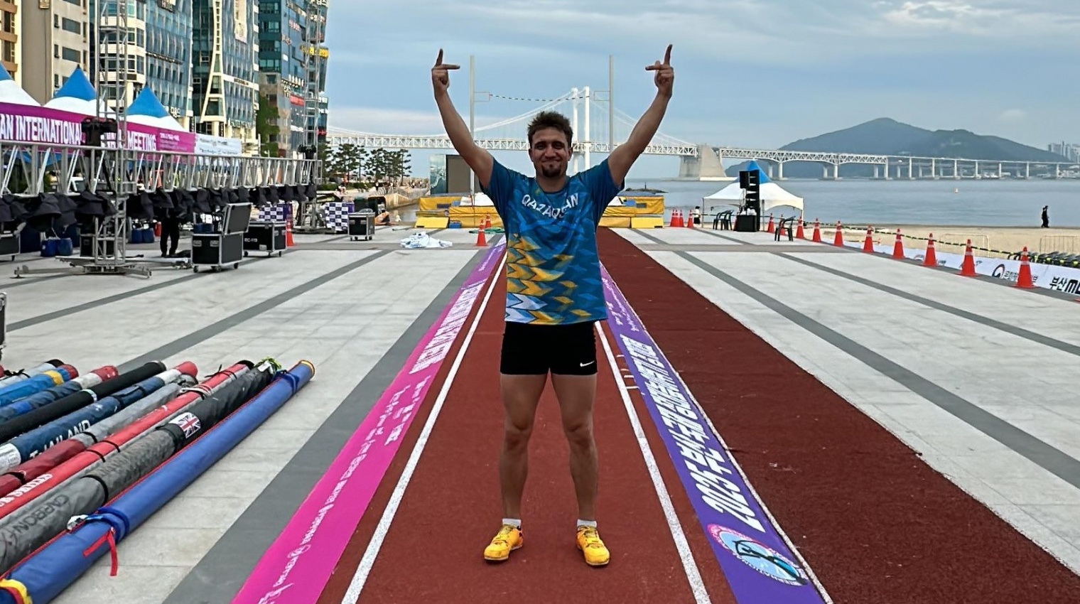 COMPETITION IN BUSAN, POLE VAULT - WHO IVAN TOVCHENIK WILL BE COMPETING AGAINST